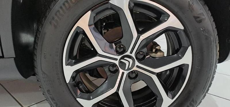 Usado Citroën C3 Aircross PureTech 110 CV (80 kW) 2024 Pintura gris platinium SUV