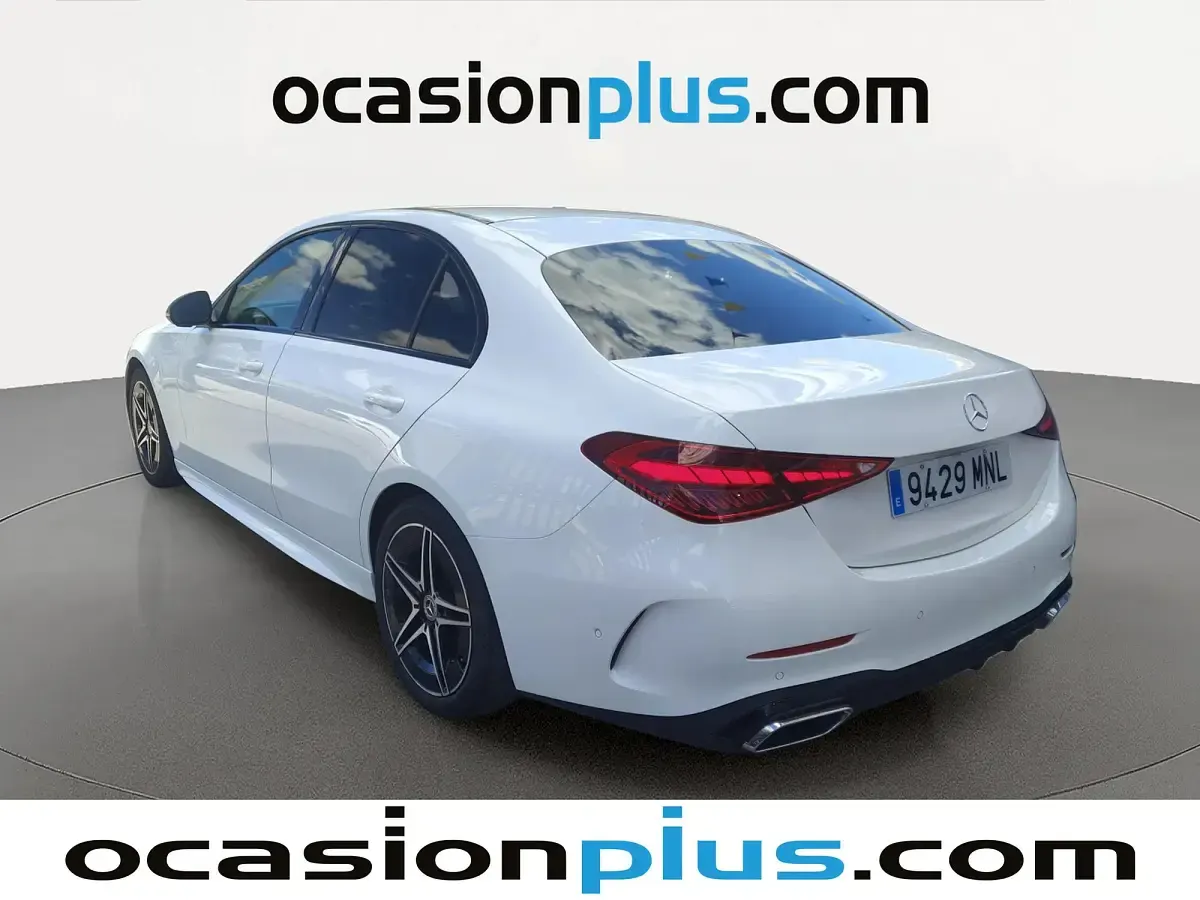 Usado Mercedes C200 AMG 204 CV (150 kW) 2024 Blanco Berlina