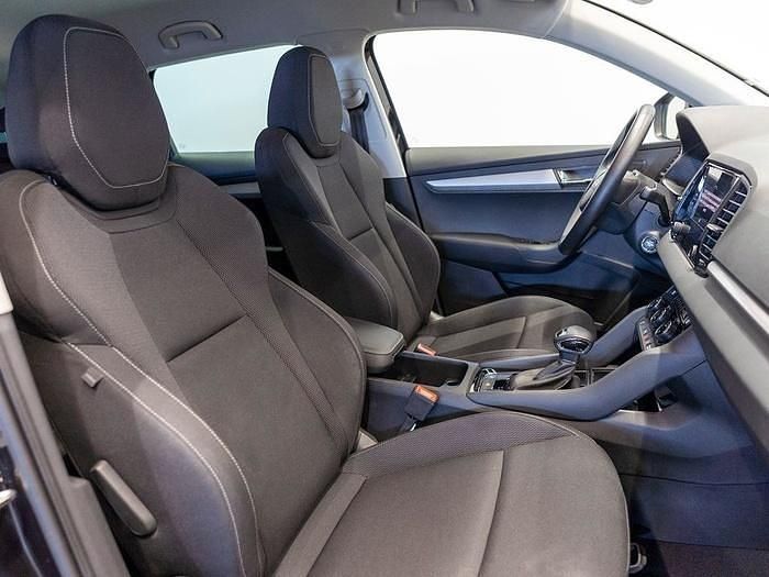 Usado Skoda Karoq Selection 150 CV (110 kW) 2025 Negro SUV