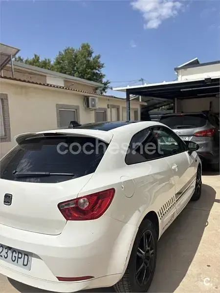 Usado Seat Ibiza SC Sport 143 CV (105 kW) 2009 Blanco Utilitario