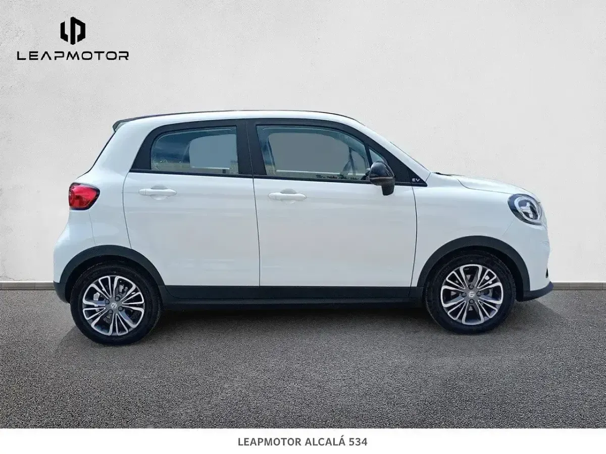 Nuevo Leapmotor T03 69 kW (95 CV) 2026 Blanco Utilitario