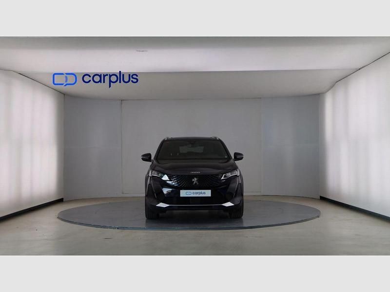 Usado Peugeot 3008 GT 130 CV (95 kW) 2021 Negro perla nera (metalizado) SUV