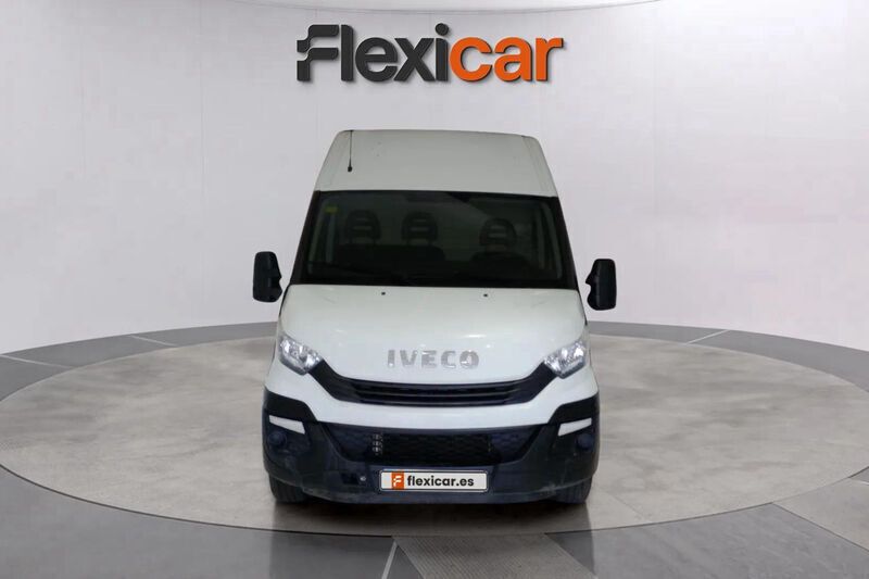 Blanco Usado 2018 Iveco Daily Berlina | 16.290 € - Imagen 1/4