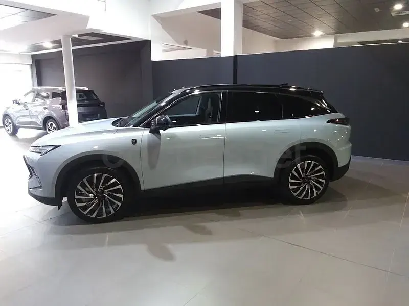 Nuevo Tiger Six 177 CV (130 kW) 2026 Azul SUV