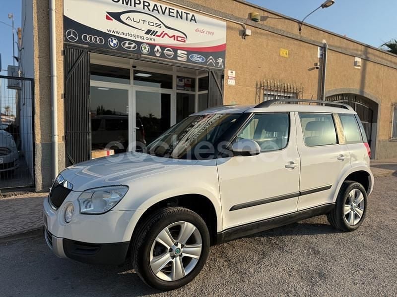 Blanco Usado 2012 Skoda Yeti Ambition SUV | 9500 € (Precio justo) - Imagen 1/4