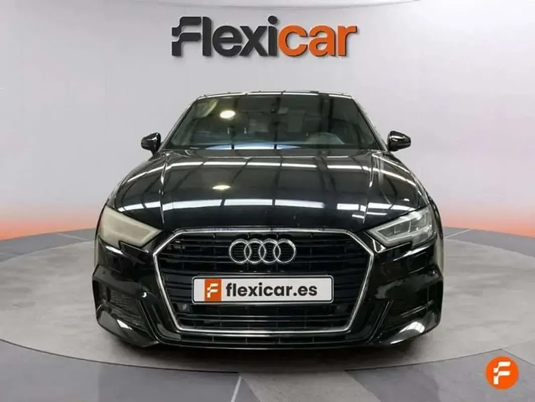 Usado Audi A3 Sportback 116 CV (85 kW) 2017 Negro Utilitario