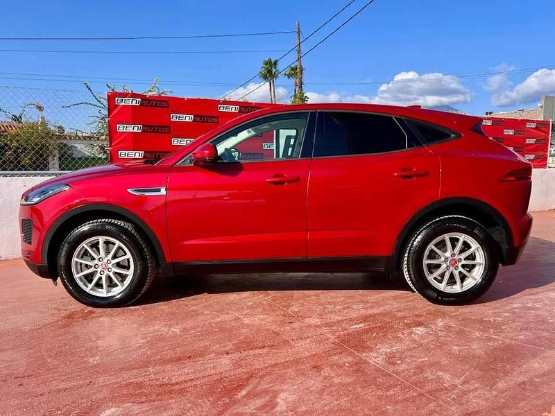 Usado Jaguar E-Pace 150 CV (110 kW) 2018 Rojo SUV