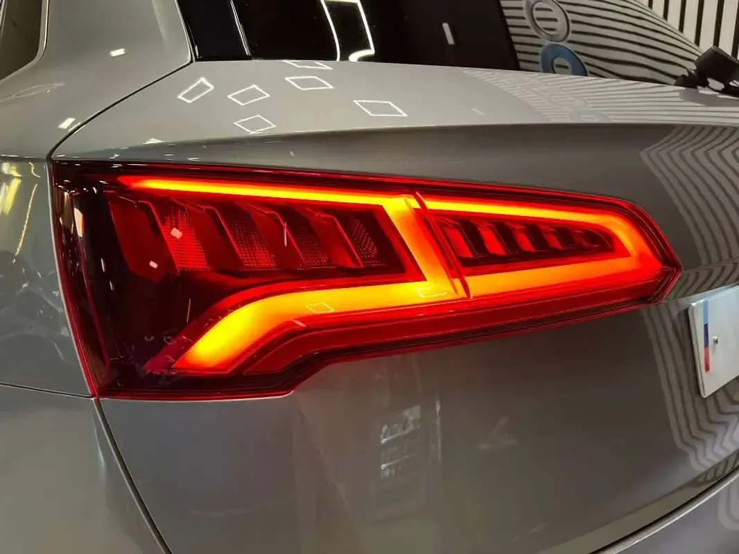 Usado Audi Q5 Design 150 CV (110 kW) 2017 Gris SUV
