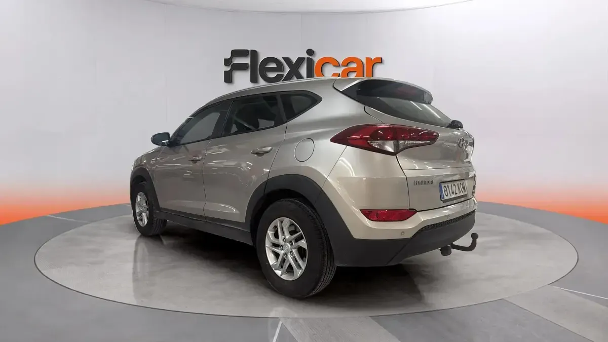 Usado Hyundai Tucson 131 CV (96 kW) 2017 Beige SUV