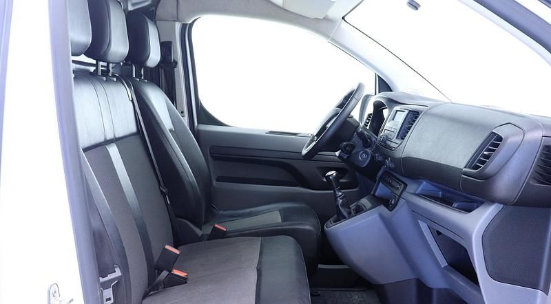 Usado Citroën Jumpy Comfort 95 CV (69 kW) 2019 Monovolumen