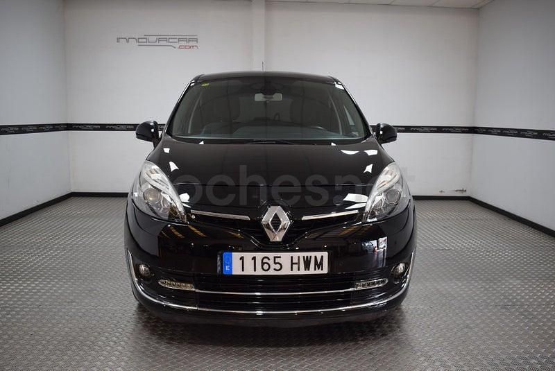 Usado Renault Grand Scénic III Dynamique 110 CV (80 kW) 2014 Negro Monovolumen