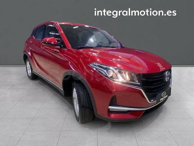Usado DFSK 500 106 CV (77 kW) 2025 Rojo SUV