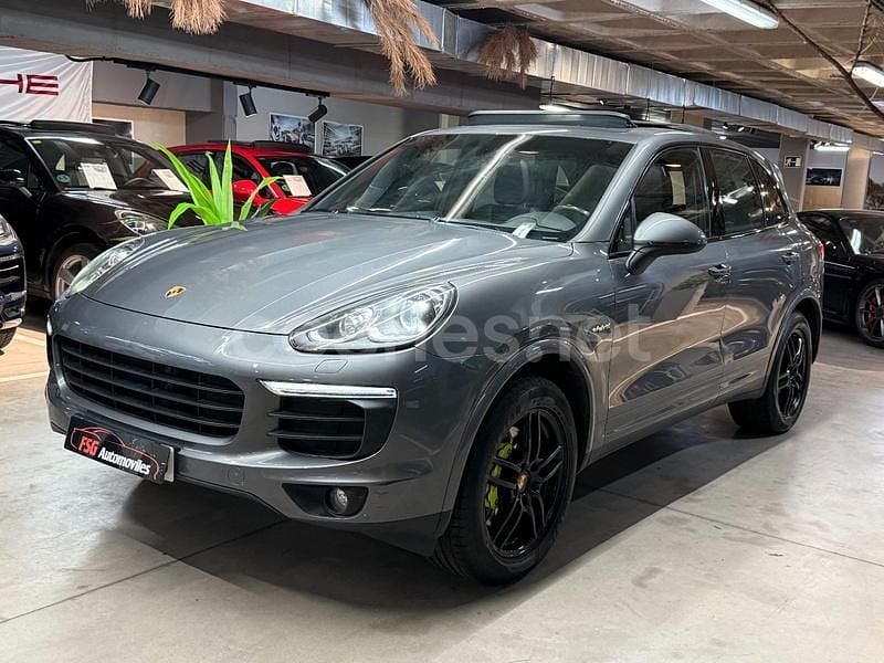 Gris / plata Usado 2017 Porsche Cayenne S E-Hybrid SUV | 36.990 € (Precio justo) - Imagen 1/4