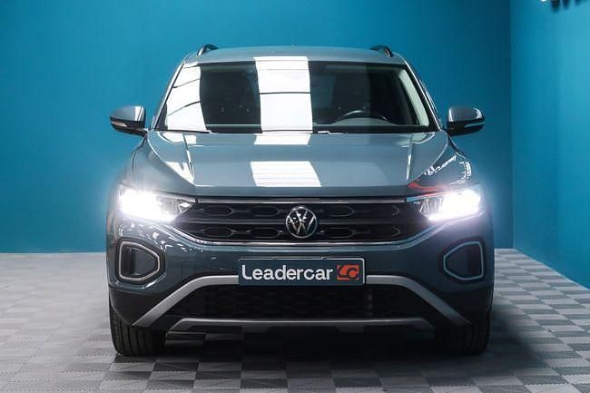 Usado VW T-Roc Life 150 CV (110 kW) 2023 Azul SUV