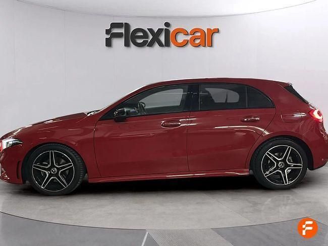 Usado Mercedes A180 109 CV (80 kW) 2018 Rojo Berlina