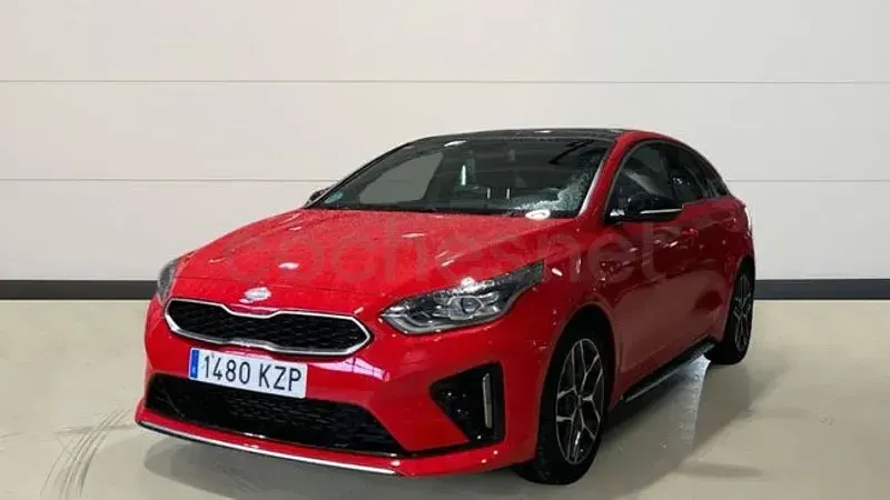 Käytetty Kia ProCeed GT-Line 140 HP (102 kW) 2019 Punainen Farmari