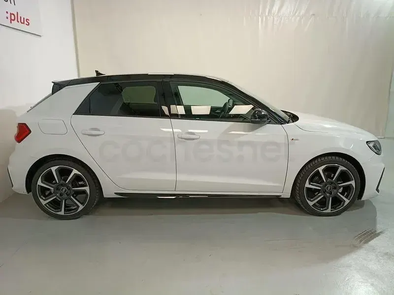 Usado Audi A1 Sportback Ambiente 116 CV (85 kW) 2025 Blanco Utilitario