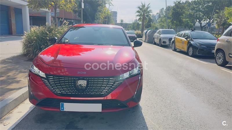 Rojo Usado 2024 Peugeot 308 Allure Berlina | 17.000 € - Imagen 1/4