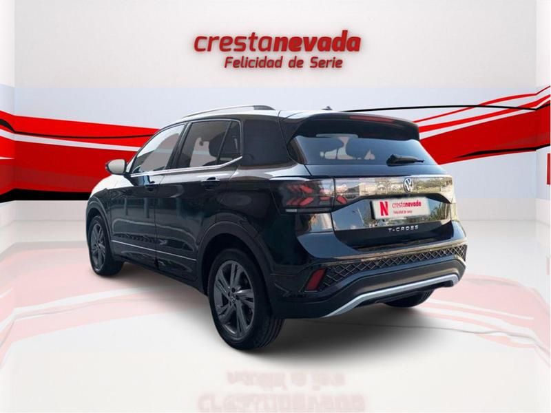 Usado VW T-Cross R-line 116 CV (85 kW) 2024 Negro SUV