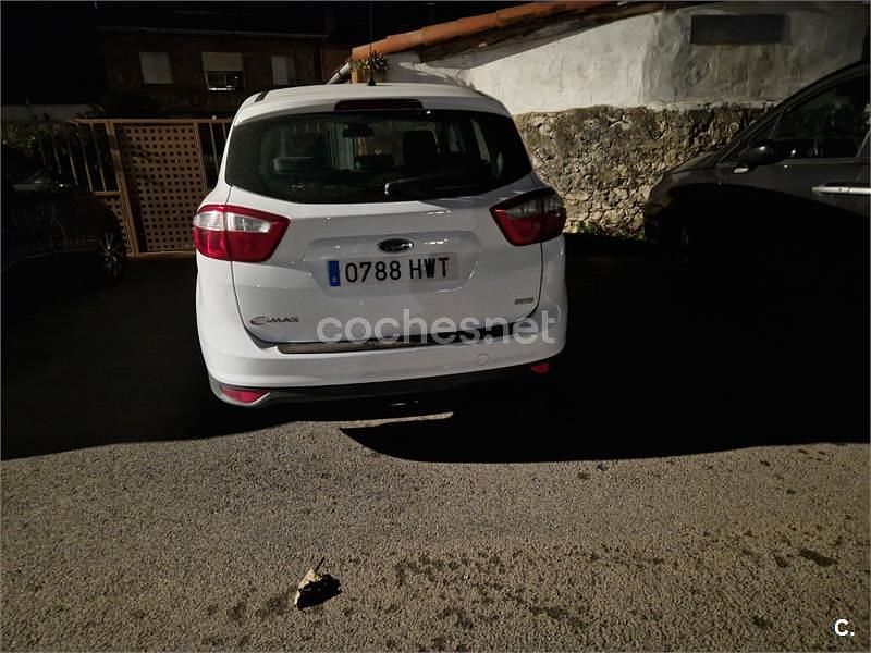 Usado Ford C-MAX Trend 125 CV (91 kW) 2014 Blanco Monovolumen