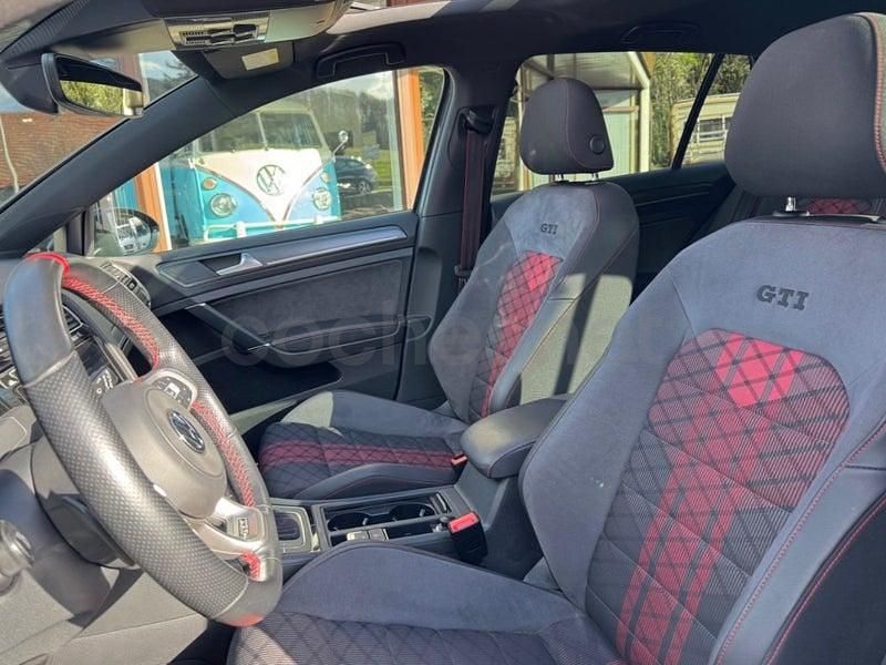 Usado VW Golf VII GTI 290 CV (213 kW) 2019 Gris / plata Berlina