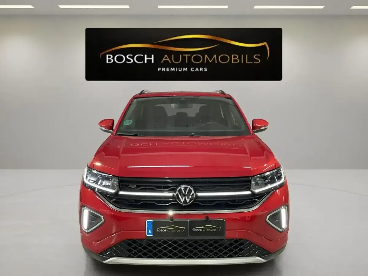Usado VW T-Cross R-line 115 CV (84 kW) 2025 Rojo SUV