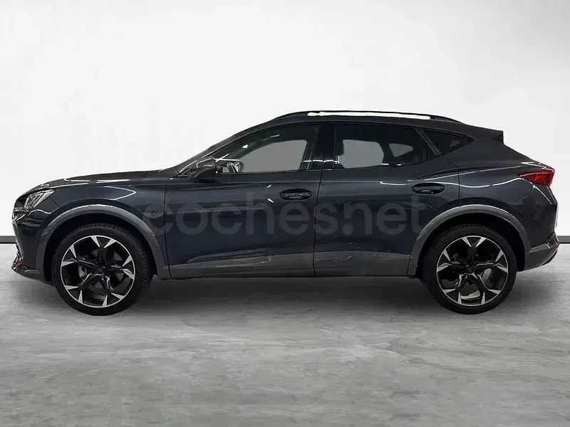 Usado Cupra Formentor 150 CV (110 kW) 2022 Gris / plata SUV