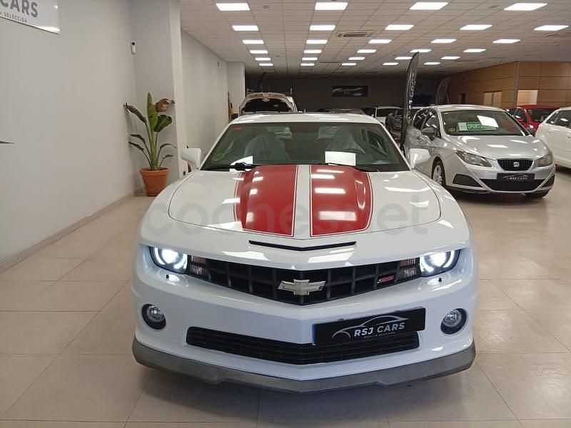 Usado Chevrolet Camaro 405 CV (297 kW) 2011 Blanco Coupe