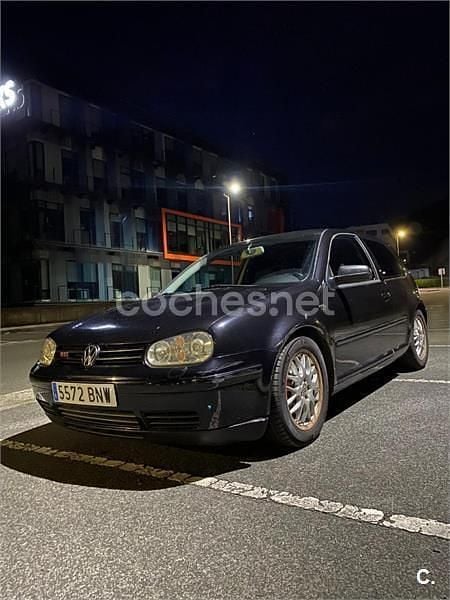 Negro Usado 2001 VW Golf IV GTI Berlina | 3500 € (Precio justo) - Imagen 1/4
