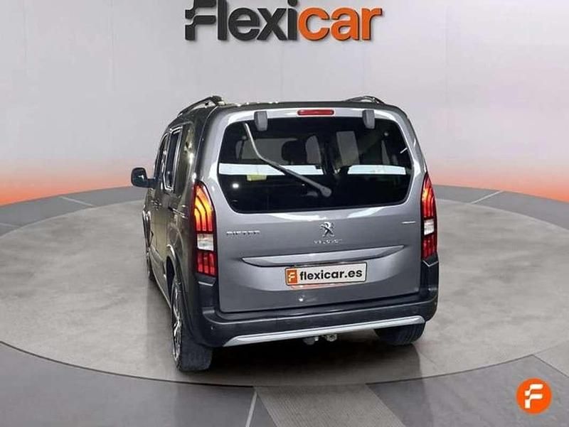 Usado Peugeot Rifter GT-line 131 CV (96 kW) 2018 Gris Monovolumen