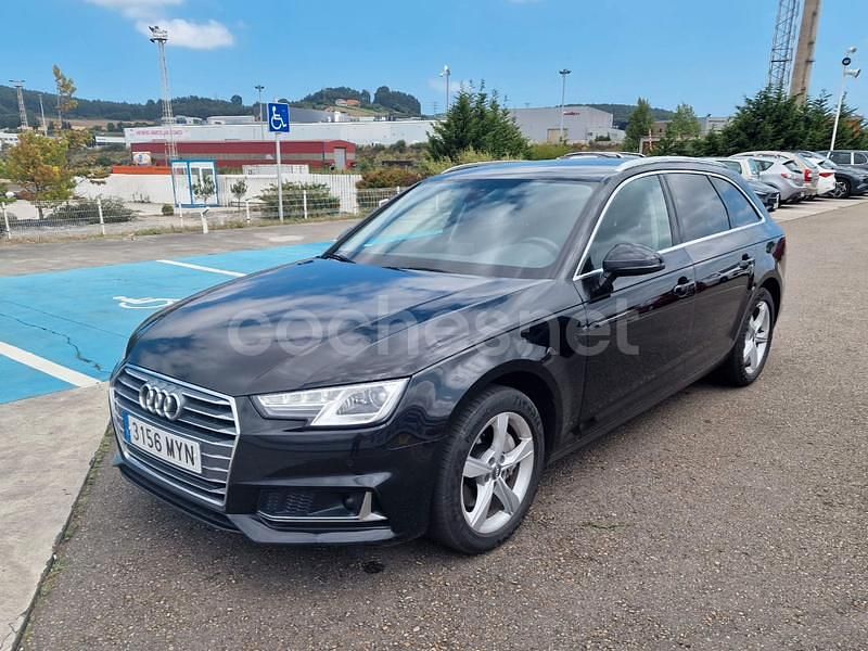 Usado Audi A4 Advanced Plus 190 CV (139 kW) 2019 Negro Familiar