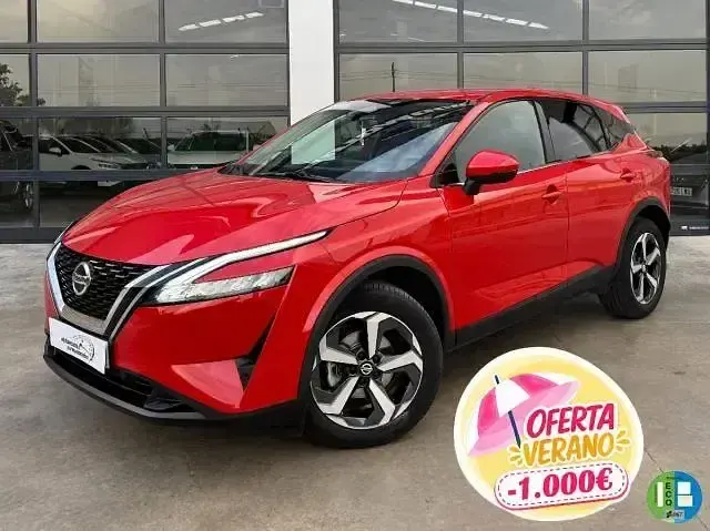 Usado Nissan Qashqai N-Connecta 140 CV (102 kW) 2021 Rojo SUV