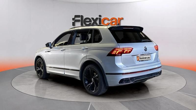 Usado VW Tiguan R-line 150 CV (110 kW) 2020 Gris SUV