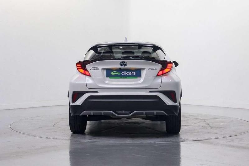 Usado Toyota C-HR Advance 98 CV (72 kW) 2022 Blanco SUV