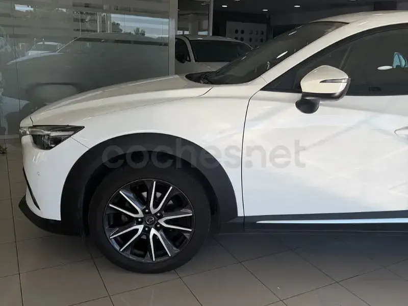 Usado Mazda CX-3 Luxury 120 CV (88 kW) 2017 Rojo SUV