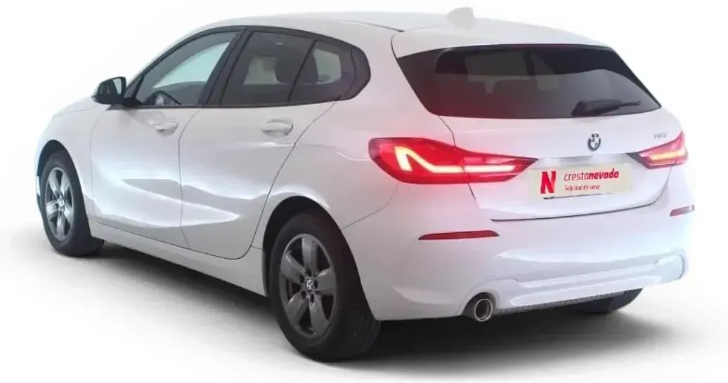 Usado BMW 118 Comfort Edition 140 CV (102 kW) 2020 Blanco