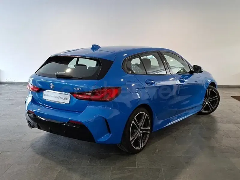 Usado BMW 118 Comfort Edition 140 CV (102 kW) 2020 Azul Utilitario