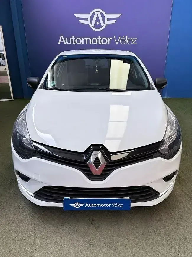 Usado Renault Clio Business 75 CV (55 kW) 2019 Blanco