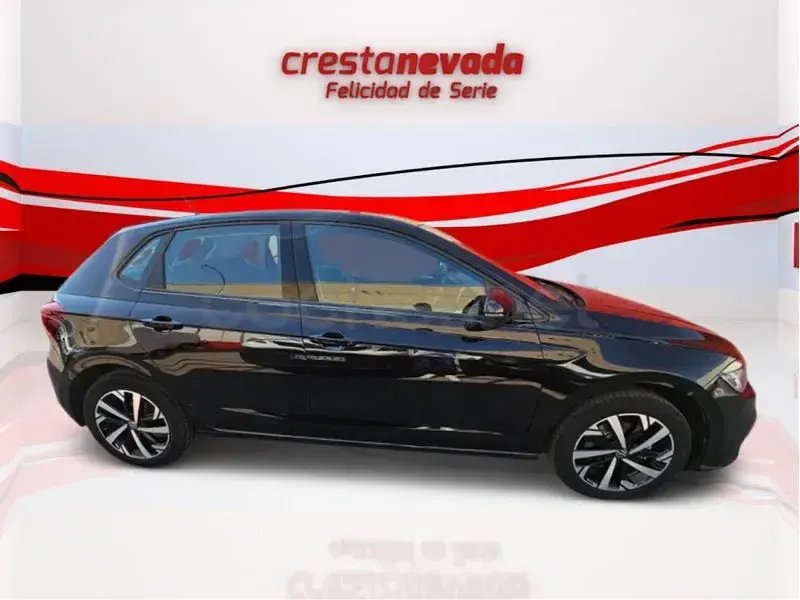 Usado VW Polo Life 110 CV (80 kW) 2022 Negro Utilitario