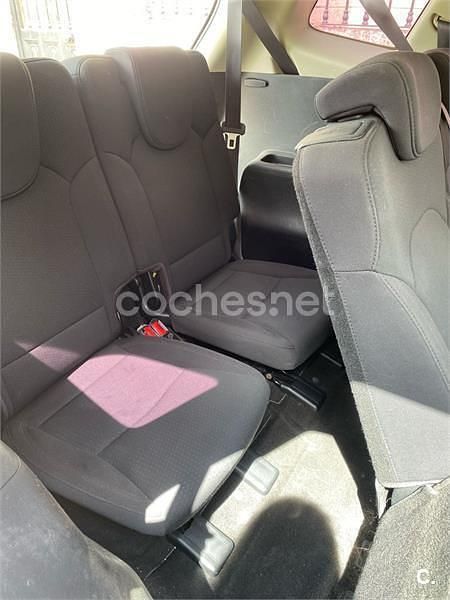 Blanco Usado 2016 Kia Carens Monovolumen | 7800 € (Super precio) - Imagen 1/3