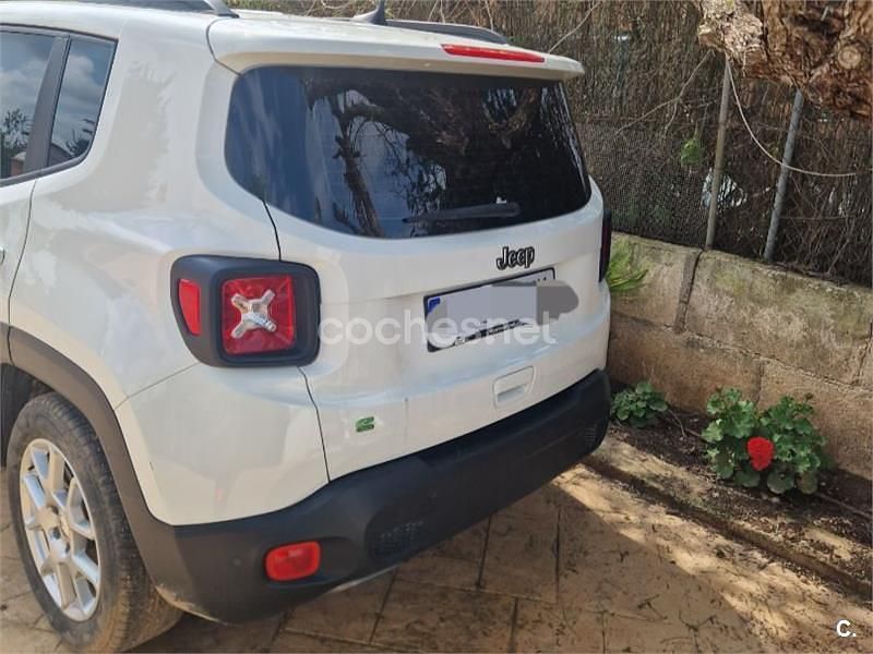Usado Jeep Renegade Longitude 130 CV (95 kW) 2023 Blanco SUV