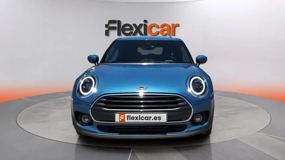 Usado Mini Cooper Clubman 136 CV (100 kW) 2024 Azul Familiar