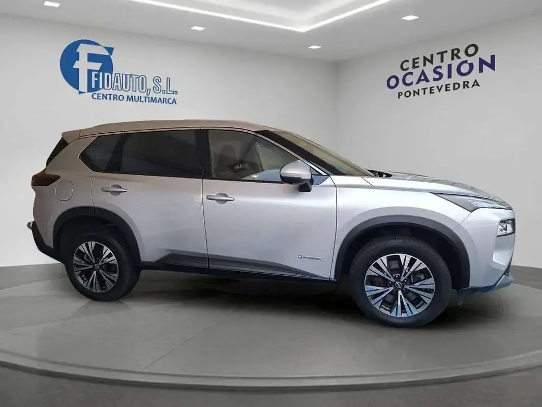 Usado Nissan X-Trail N-Connecta 204 CV (150 kW) 2024 Gris / plata SUV