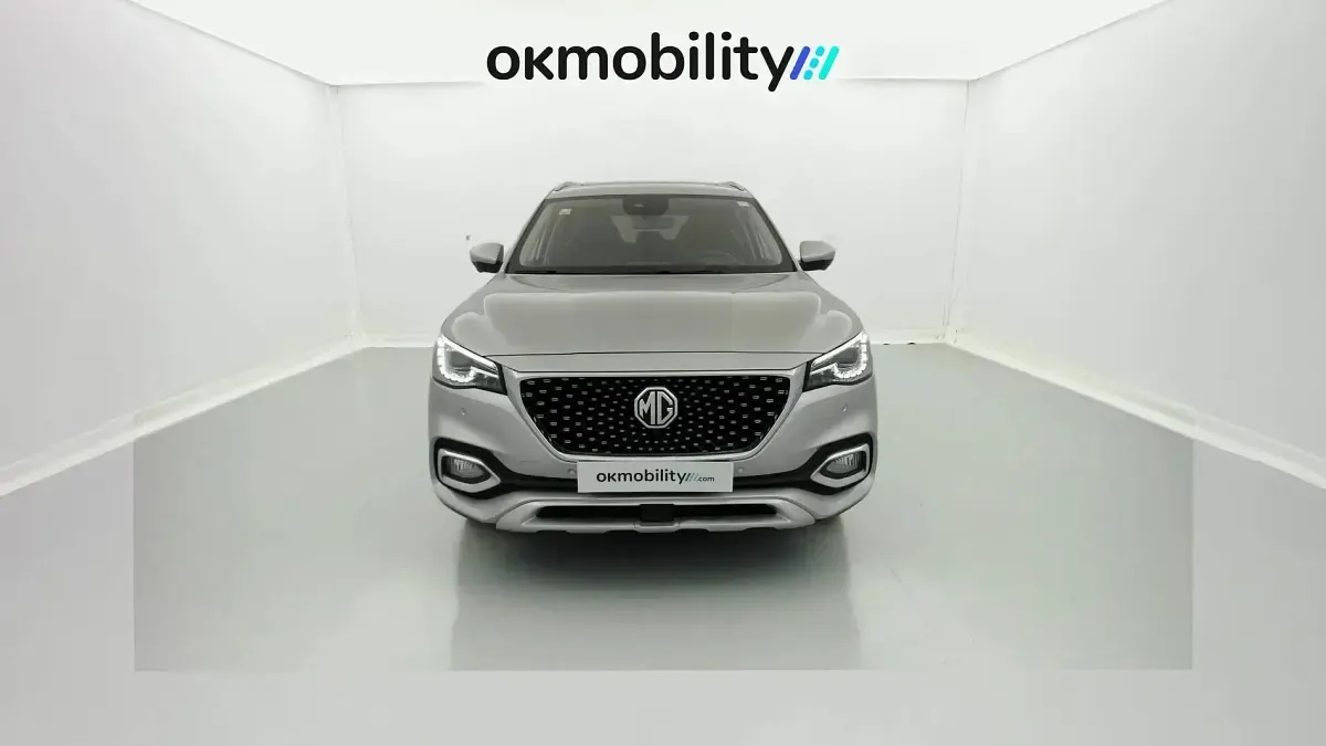 Usado MG HS Luxury 162 CV (119 kW) 2023 Medal silver  ssa SUV