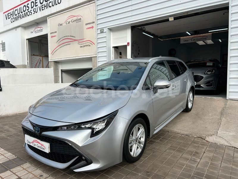 Gris / plata Usado 2022 Toyota Corolla Sport Familiar | 20.995 € (Precio justo) - Imagen 1/4