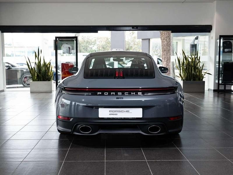 Usado Porsche 911 Carrera 394 CV (289 kW) 2025 Gris Coupe