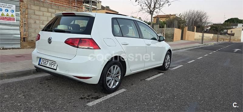 Usado VW Golf Edition 105 CV (77 kW) 2013 Blanco Berlina