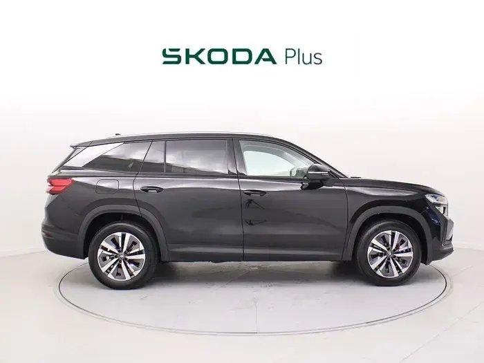 Usado Skoda Kodiaq Selection 204 CV (150 kW) 2025 Negro SUV