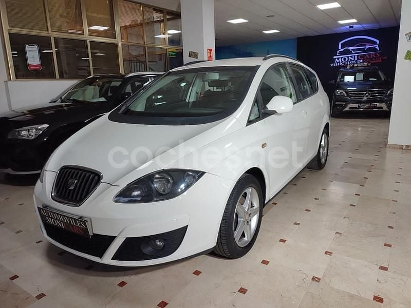 Blanco Usado 2014 Seat Altea XL I-Tech Monovolumen | 6000 € (Precio justo) - Imagen 1/4
