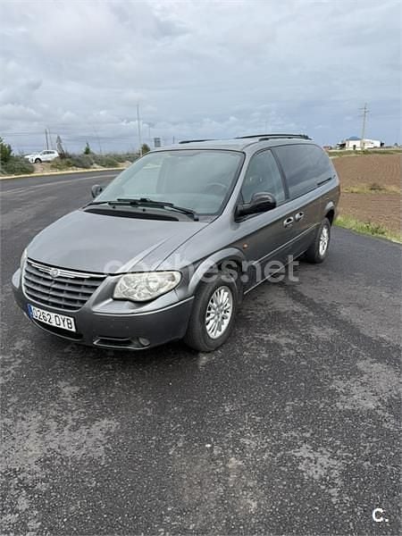 Usado Chrysler Grand Voyager Limited 150 CV (110 kW) 2006 Gris / plata Monovolumen